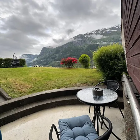 Starview Trolltunga Gæstehus
